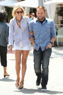 Ali Larter feet photo thumbnail
