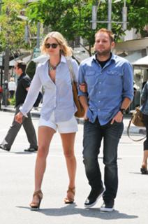 Ali Larter feet photo thumbnail