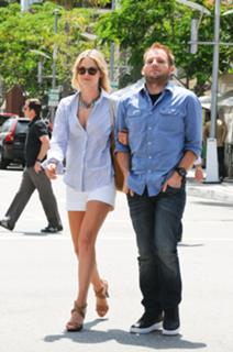 Ali Larter feet photo thumbnail