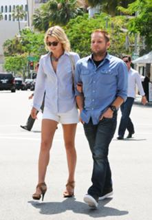 Ali Larter feet photo thumbnail