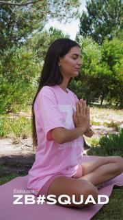 Zaira Nara feet photo thumbnail