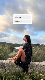 Zaira Nara feet photo thumbnail