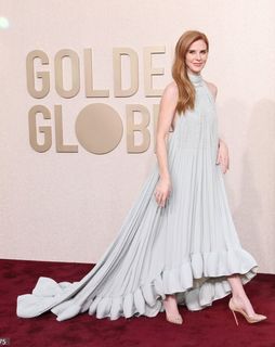 Sarah Rafferty feet photo 5