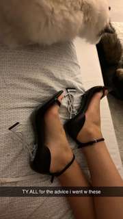 Breckie Hill feet photo thumbnail