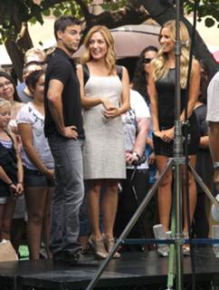 Sasha Alexander feet photo thumbnail