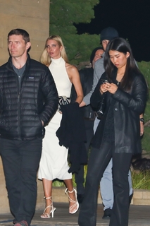 Ivanka Trump feet photo thumbnail