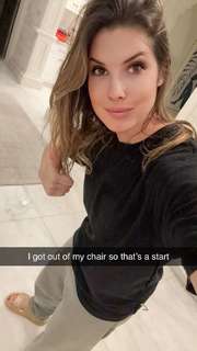 Amanda Cerny feet photo thumbnail