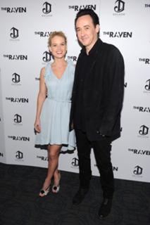 Alice Eve feet photo thumbnail