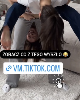 Klaudia Halejcio feet photo thumbnail