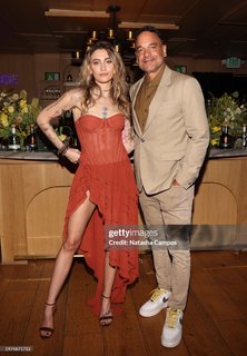 Paris Jackson feet photo thumbnail
