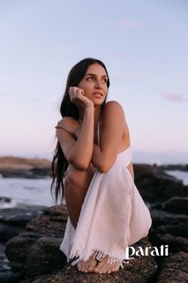 Zaira Nara feet photo thumbnail