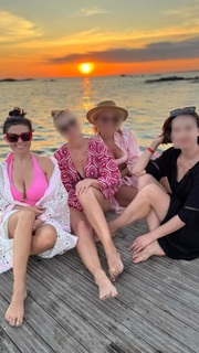 Katarzyna Cichopek feet photo thumbnail
