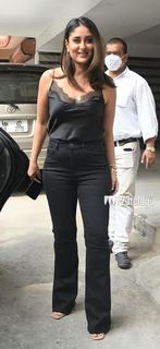 Kareena Kapoor feet photo thumbnail