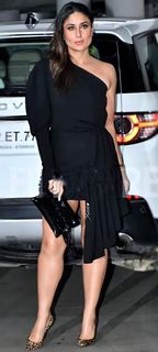 Kareena Kapoor feet photo thumbnail