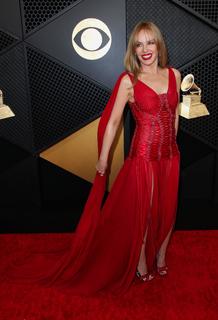 Kylie Minogue feet photo thumbnail