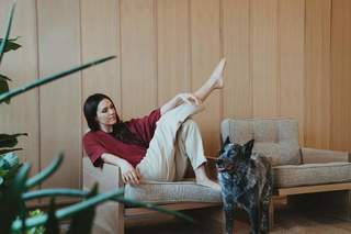 Adriene Mishler feet photo thumbnail