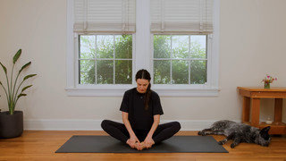 Adriene Mishler feet photo thumbnail