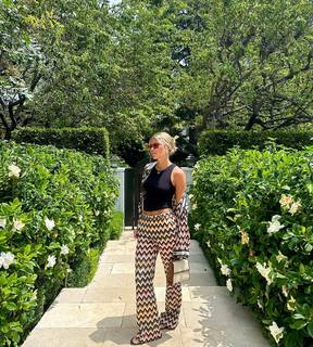 Sofia Richie feet photo thumbnail