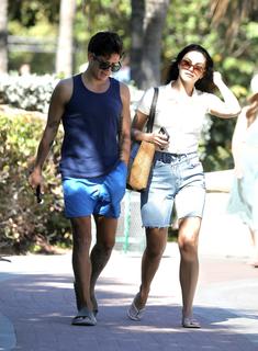Camila Mendes feet photo thumbnail