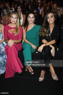 Melita Toniolo feet photo thumbnail
