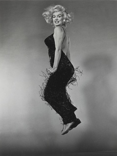 Marilyn Monroe feet photo thumbnail