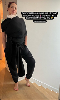 Ashley Benson feet photo thumbnail