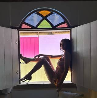 Zaira Nara feet photo thumbnail