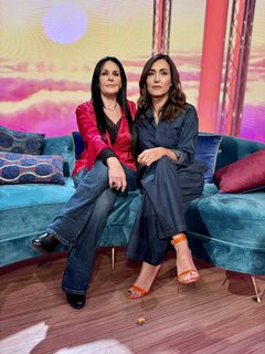 Caterina Balivo feet photo thumbnail