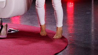 Diana Naborskaya feet photo thumbnail