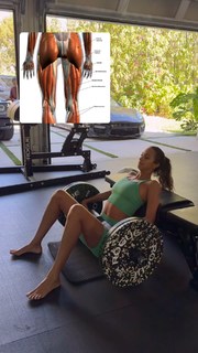 Lais Ribeiro feet photo thumbnail
