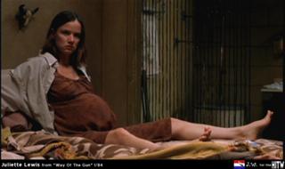 Juliette Lewis feet photo thumbnail
