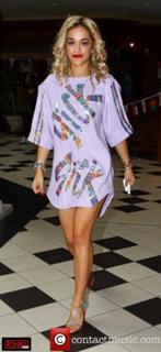 Rita Ora feet photo thumbnail