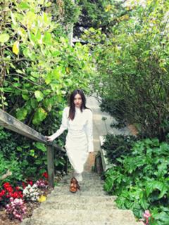 Miranda Kerr feet photo thumbnail