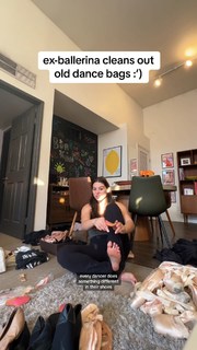 Kira Kosarin feet photo thumbnail