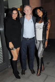 Nicole Scherzinger feet photo thumbnail
