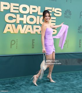 Jamie Chung feet photo thumbnail