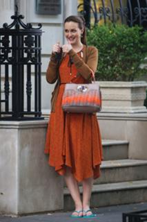 Leighton Meester feet photo thumbnail