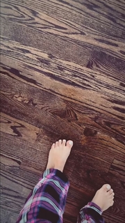 Nicole Polizzi feet photo thumbnail