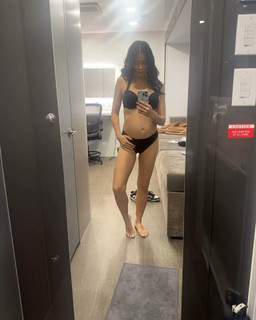 Jenna Dewan feet photo thumbnail