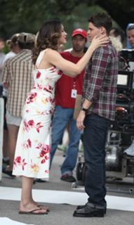 Katharine McPhee feet photo thumbnail