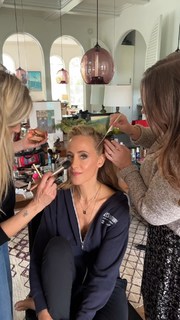 Kim Raver feet photo thumbnail