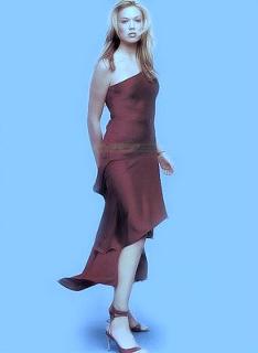 Mandy Moore feet photo thumbnail