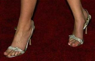 Katherine Heigl feet photo thumbnail