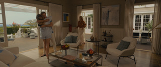 Sydney Sweeney feet photo thumbnail