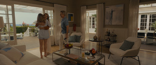 Sydney Sweeney feet photo thumbnail