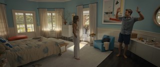 Sydney Sweeney feet photo thumbnail