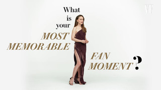 Natalie Portman feet photo thumbnail