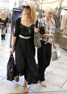Amber Heard feet photo thumbnail