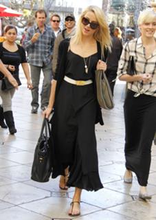 Amber Heard feet photo thumbnail