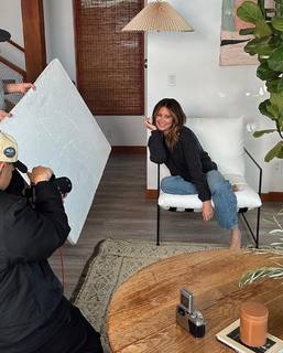 Ashley Tisdale feet photo thumbnail